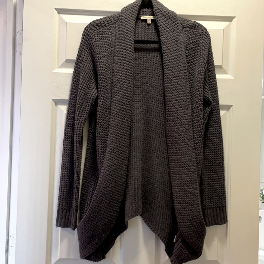 41 Hawthorn sweater, size medium, color gray